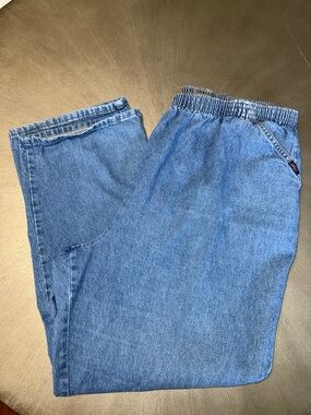 VINTAGE Plus Size: Chic High-Rise Straight Leg Denim